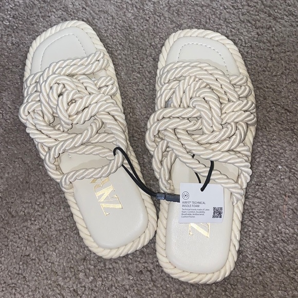 Zara Greek Goddess Slides sz 36 EURO RUNS SMALLER